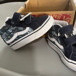 Vans Sk8-Hi Zip Top(sold)
